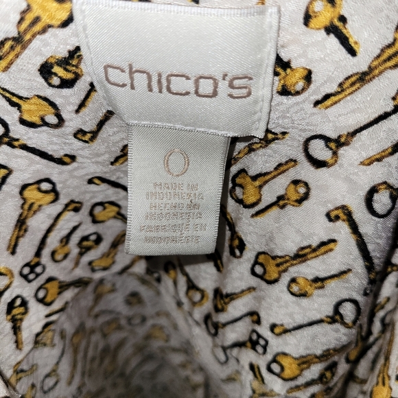 CHICO's key blouse pocket button down womens size 4 (0) - Picture 8 of 11